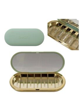 Dosey 7-Day Pill Compact Daily Container in Sage Green & Gold NWT